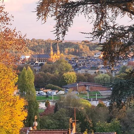 Appartamento Loft Les Deux Cedres Avec Vue Panoramique Charleville-Mézières Esterno foto