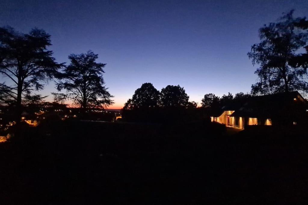 Appartamento Loft Les Deux Cedres Avec Vue Panoramique Charleville-Mézières Esterno foto